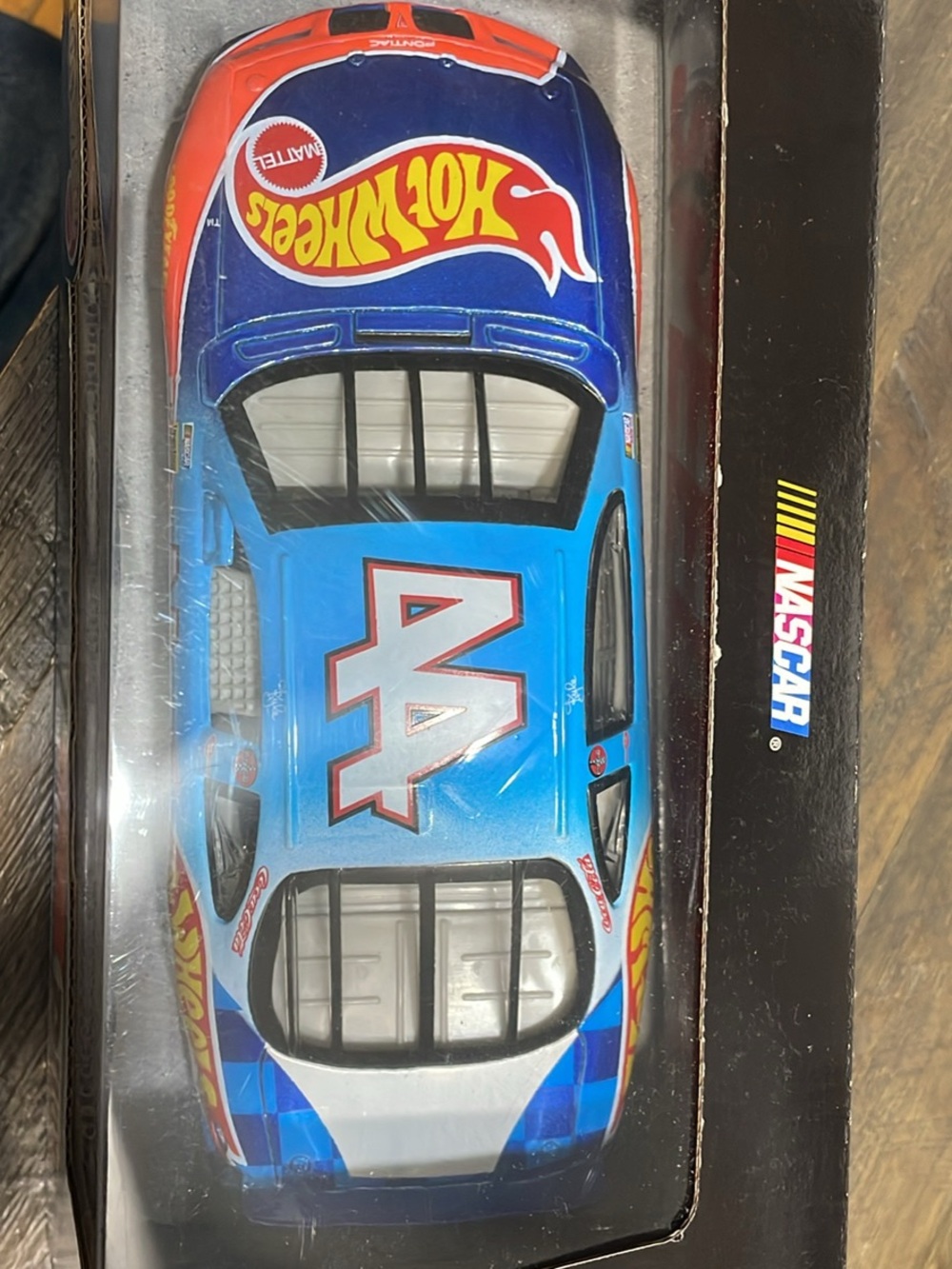 Hot Wheels - Picture 5 of 9